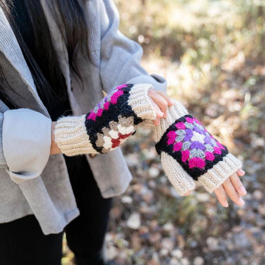 Retro Crochet Wrist Warmer