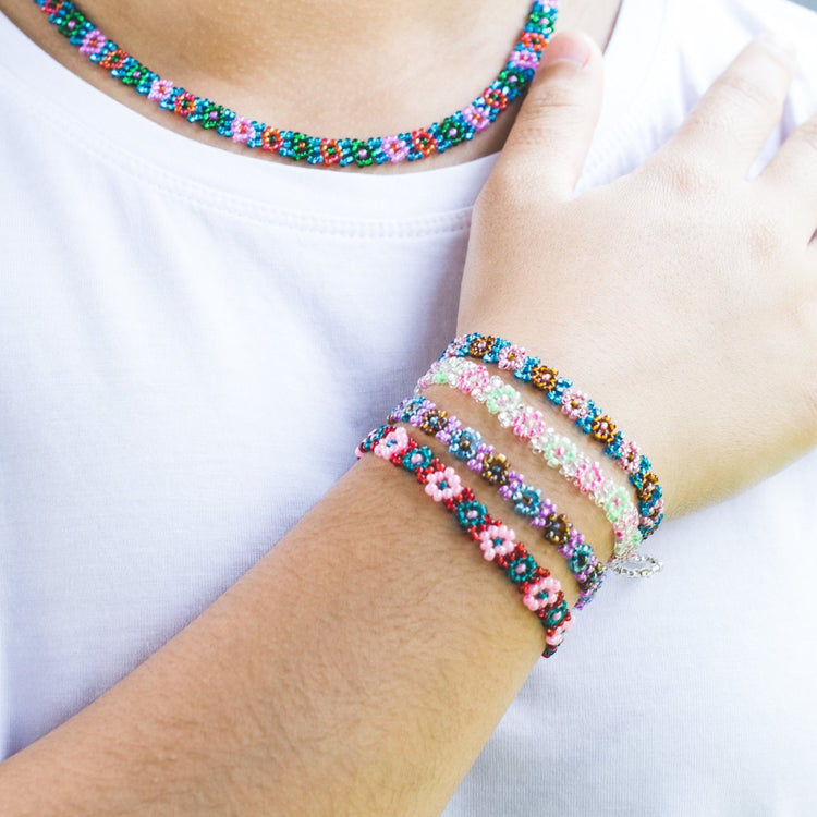 How to finish a bead bracelet | 6 easy ways | Bracelets, Beads, Beaded  bracelets